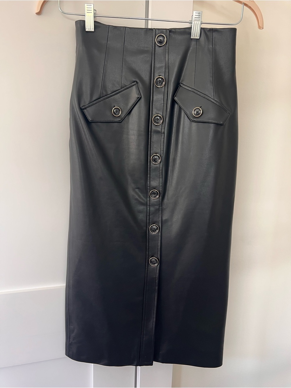 Veronica Beard Black Faux Leather Button-Front Midi Skirt